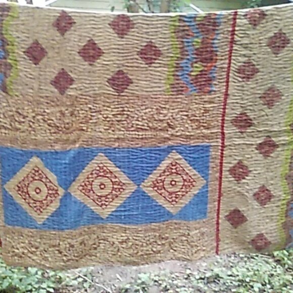 Kantha Quilt Red With Women 56" x 83" Cotton Patchwork Reversible Handmade K5. - Picture 4 of 11